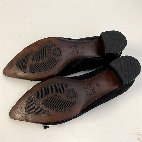 AGL Attilio Giusti Leombruni Pump Black Leather Low Heel Patent Point Ca… - Picture 10 of 10